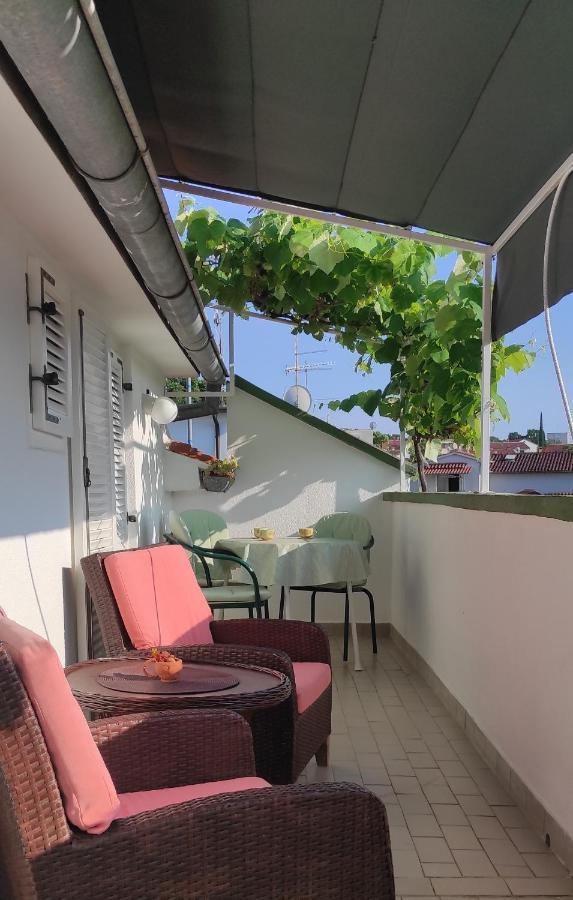 Sumamore Poreč Buitenkant foto